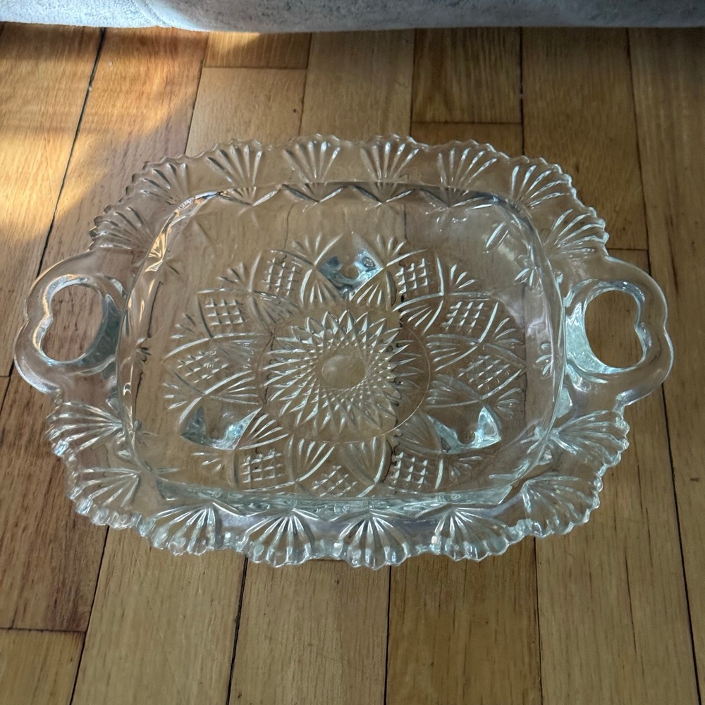 Vintage Glass Serving Tray with Handles Ornate‎ Starburst Pattern Home Decor